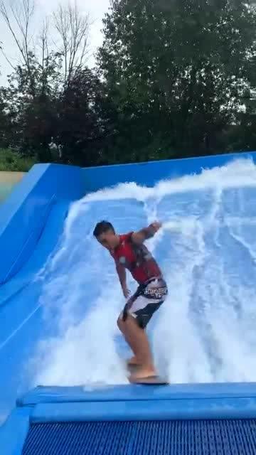 逃出猫头鹰岛